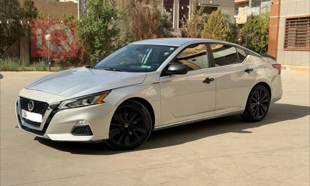 نیسان ئەلتیما